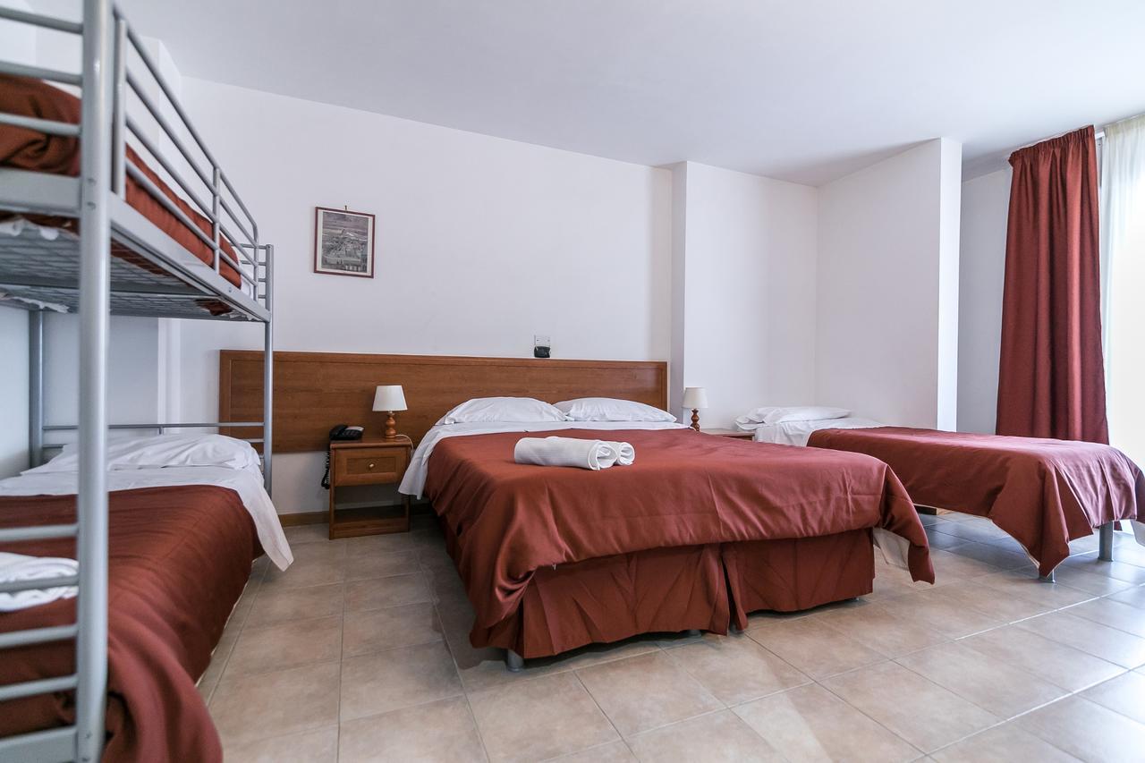 Hotel Faggio Rosso Pescasseroli Esterno foto